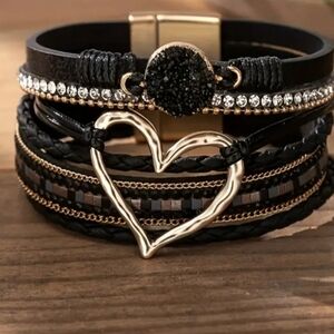 Black PU Leather Heart Rhinestone Bracelet